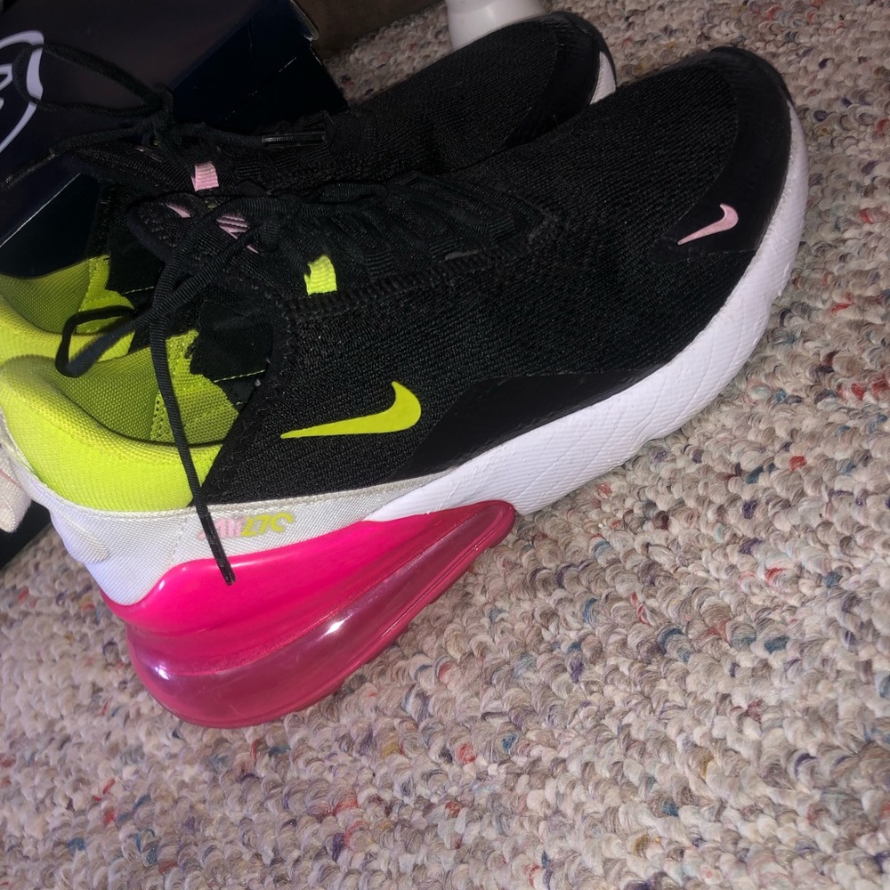 selling my shoes (used) $40 paid $150 for them